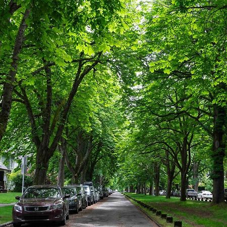U-District Warmth 8 Mins Walk To Uw Villa Seattle Buitenkant foto