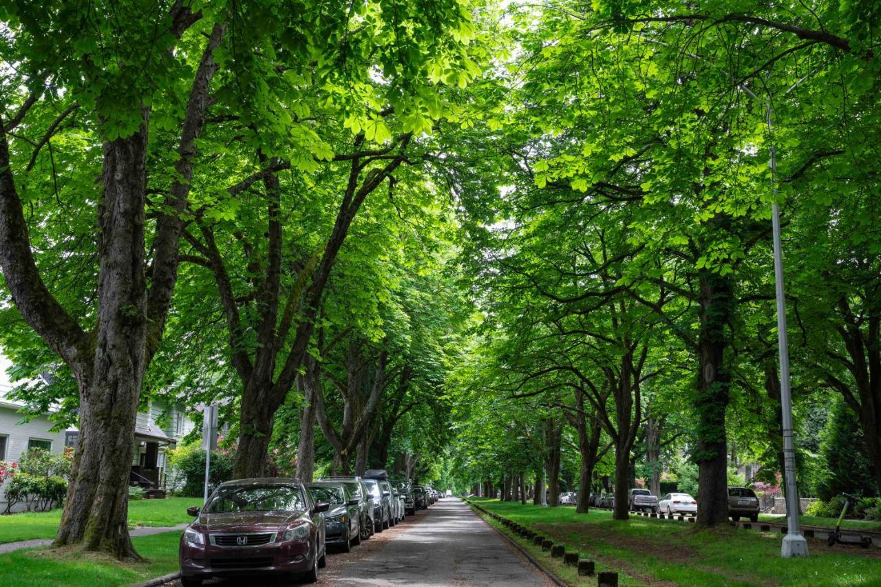 U-District Warmth 8 Mins Walk To Uw Villa Seattle Buitenkant foto